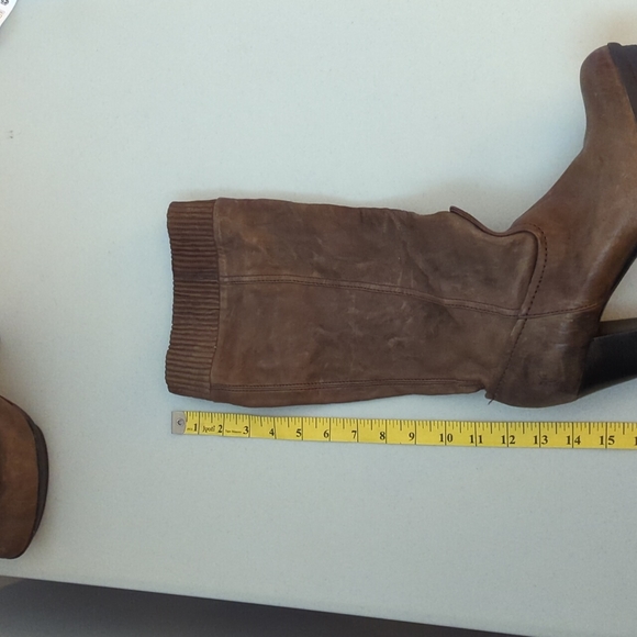 Frye Mimi Scrunch Leather Platform Heel Boot Taupe - Size 9.5 - LIKE NEW! - Picture 14 of 14